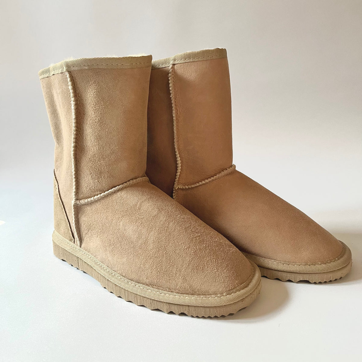 Women Short Surf Boot