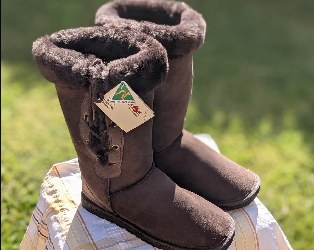 Aussie Ugg, long lace-up boot coffee